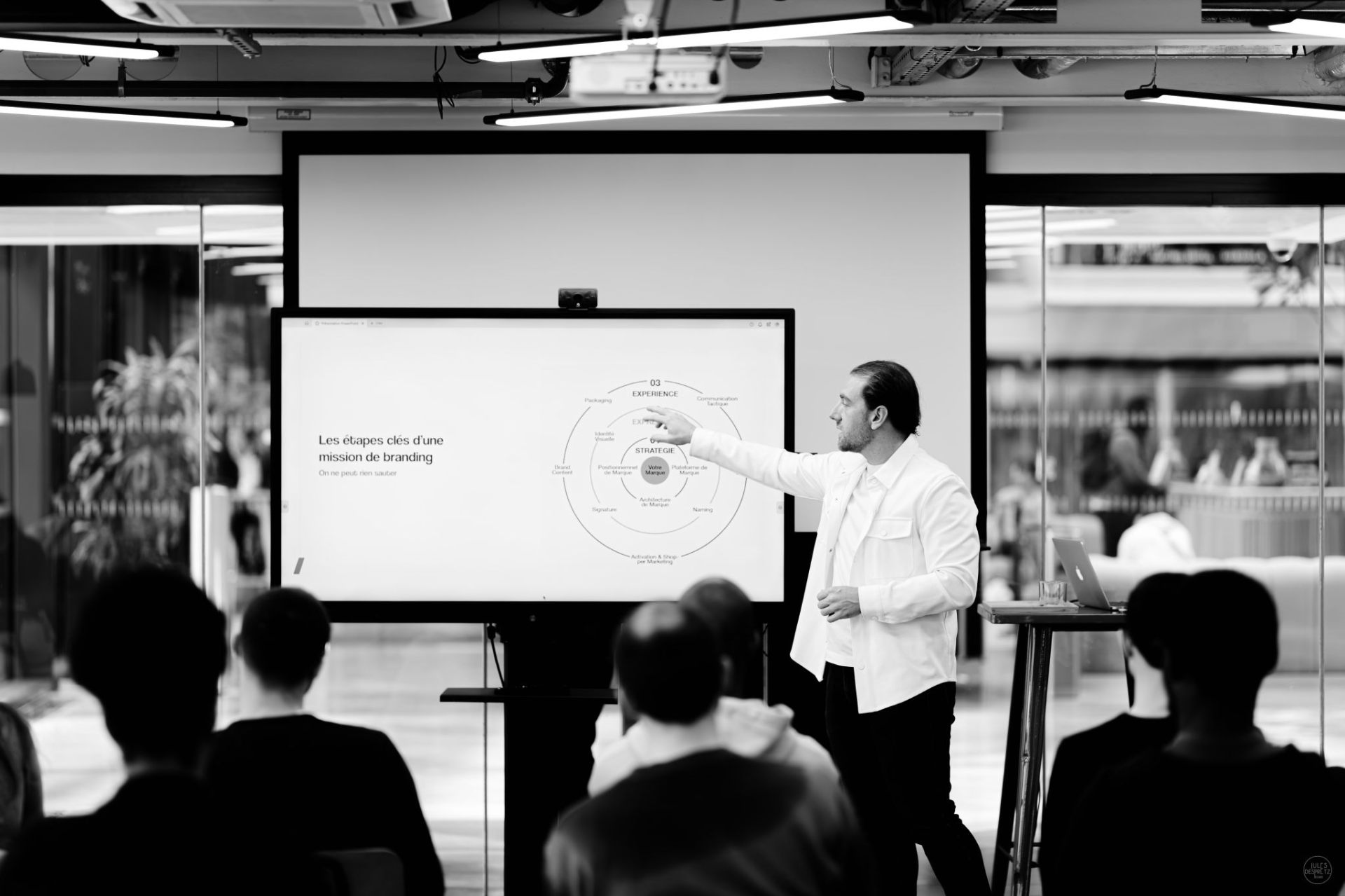 Stanislas en conférence branding